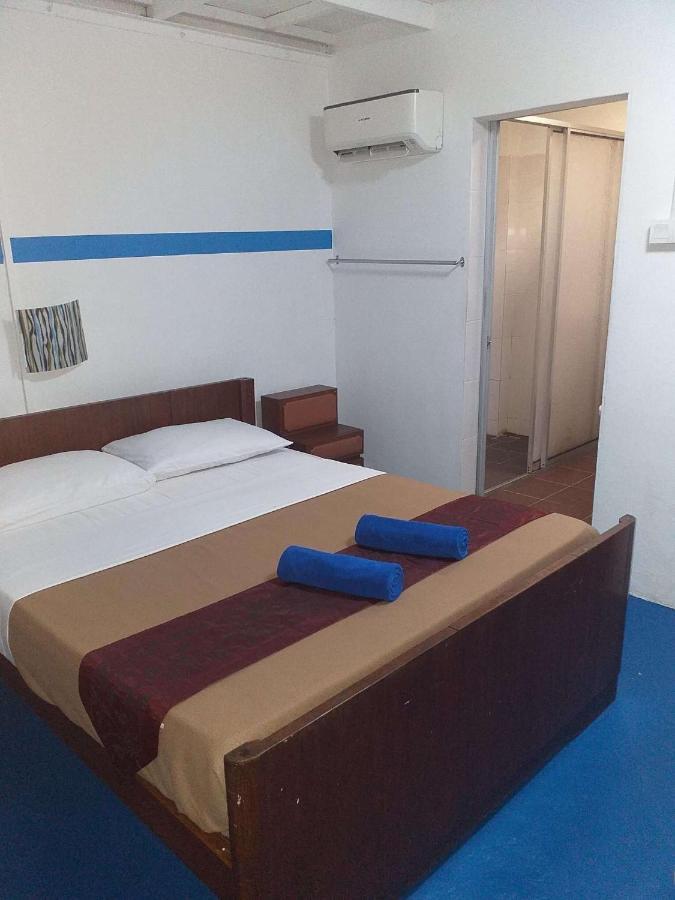 D Riverside Inn Malacca Bagian luar foto
