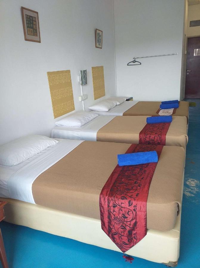 D Riverside Inn Malacca Bagian luar foto